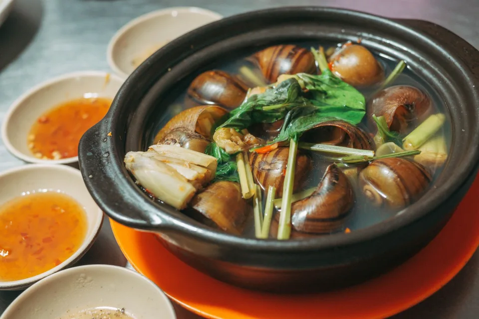Bếp chế biến